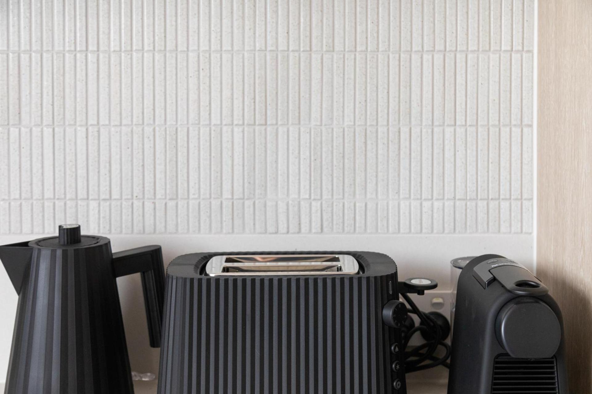 The Lodge - 4 Luxury Central Private Studio Rooms - Free Wifi Mount Gambier Rom bilde